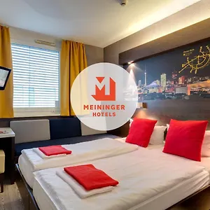 Meininger Hauptbahnhof Hotel