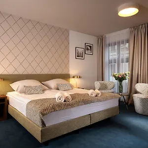 xerion-hotel-adults-only.krakowhotelspoland.com/