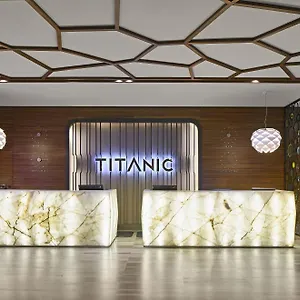 Titanic Chaussee Hotell