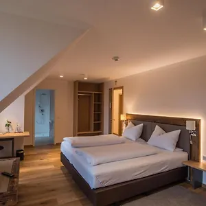 Brennereihotel Sponsel Szálloda Kirchehrenbach