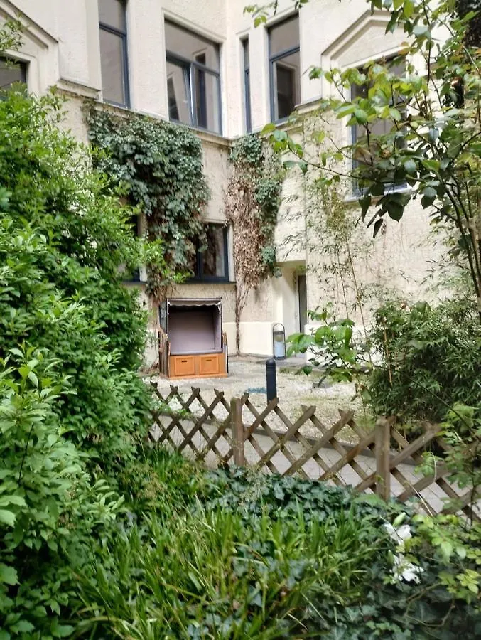 Acama Hotel & Hostel Kreuzberg Berlin