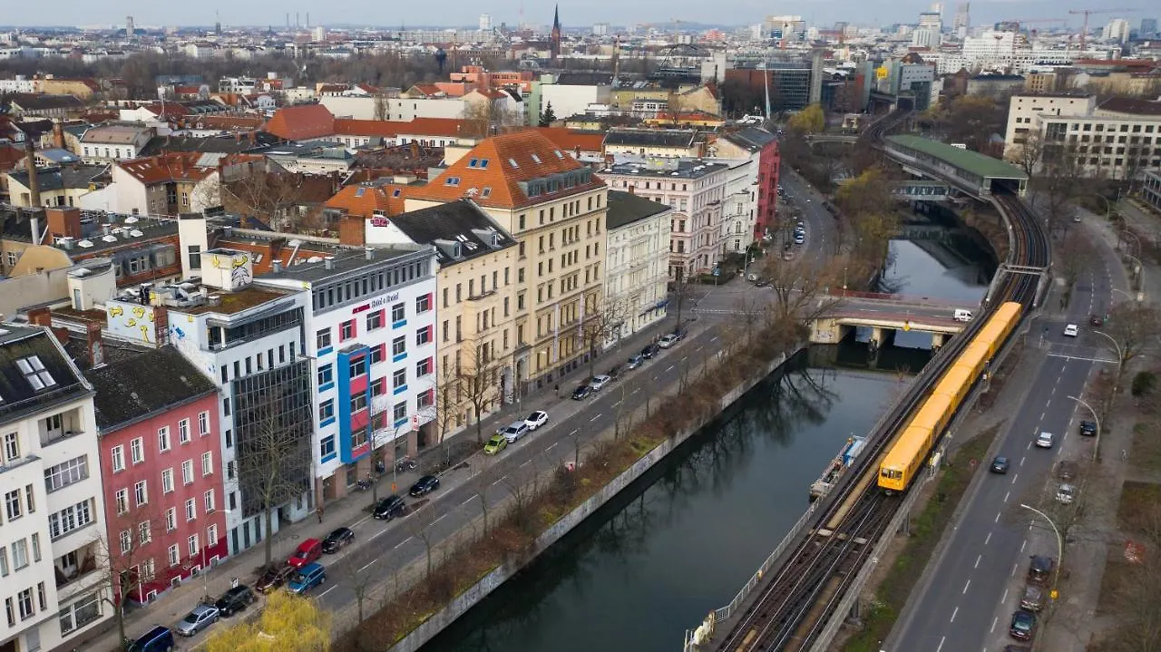 Acama Hotel & Hostel Kreuzberg Berlin