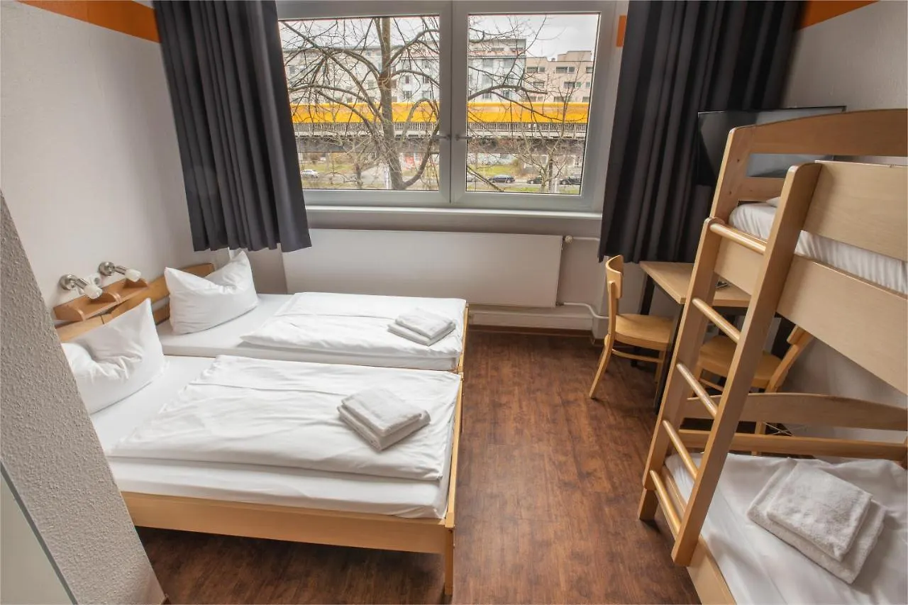 Acama Hotel & Hostel Kreuzberg Berlin