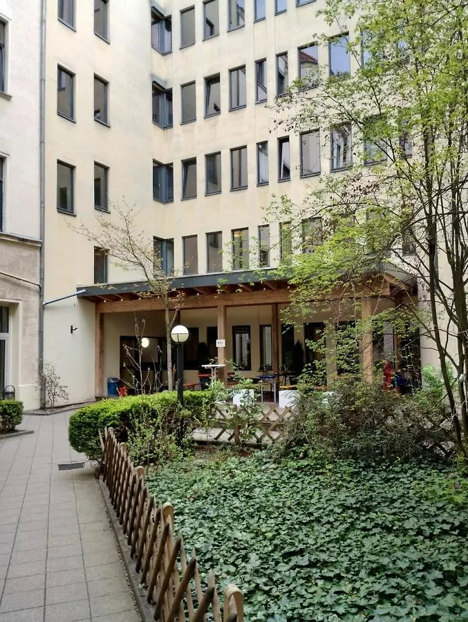 Acama Hotel & Hostel Kreuzberg Berlin