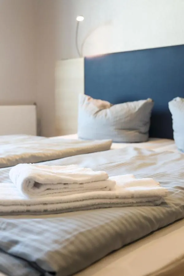 Acama Hotel & Hostel Kreuzberg Berlin 2*,