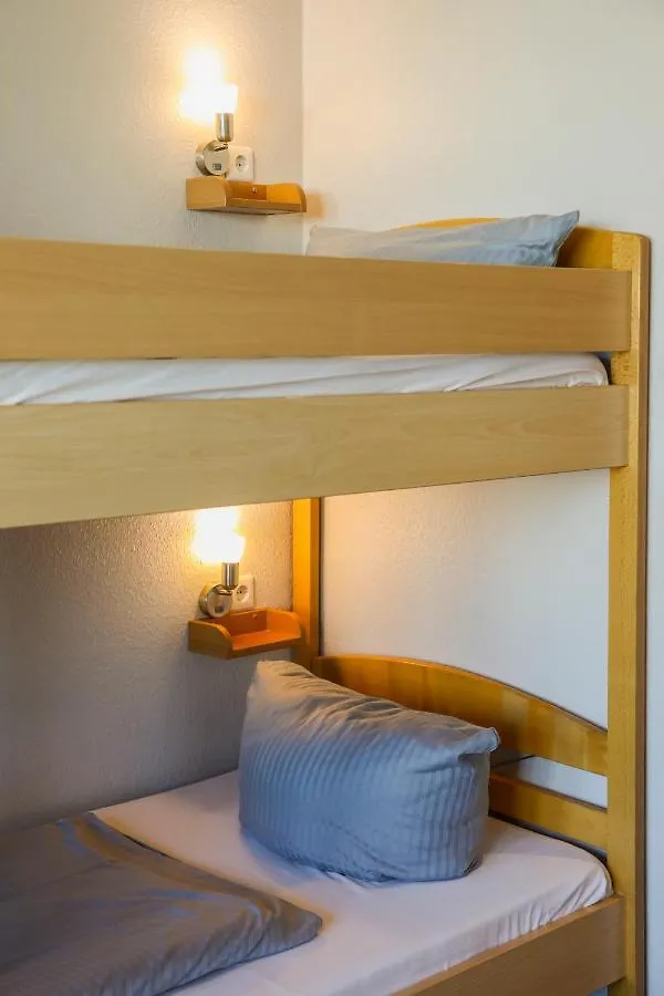 Acama Hotel & Hostel Kreuzberg Berlin 2*,
